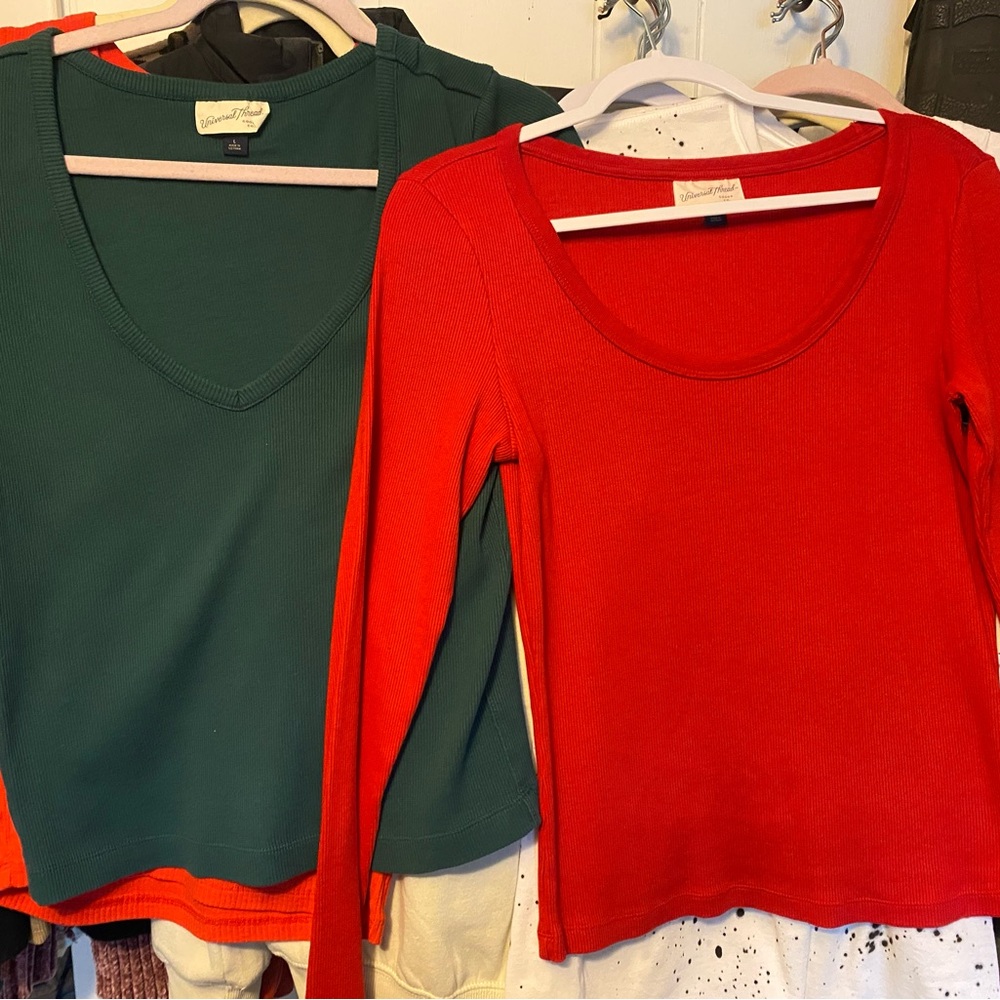 2 Universal Thread Long Sleeve Tops